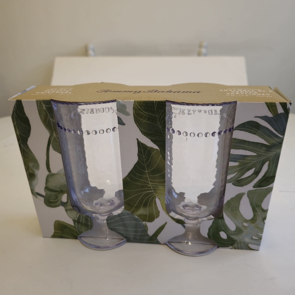 New NIB Tommy Bahama Set of 2 Acrylic  Drink Ware 14 oz.